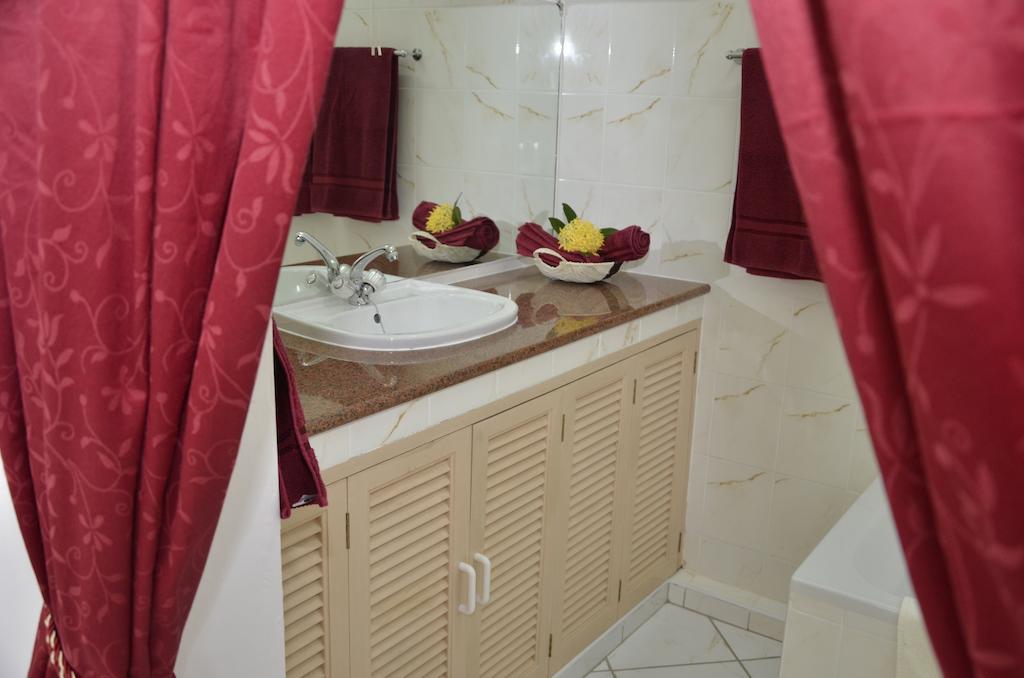 Ixora Villa Anse Royale Zimmer foto